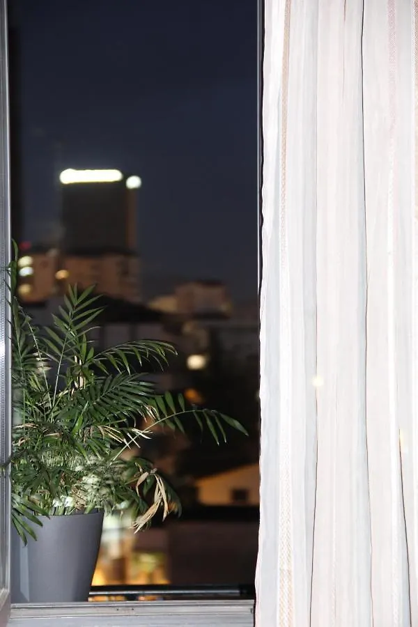 Cozy Big Apartment With Balcony Tirana