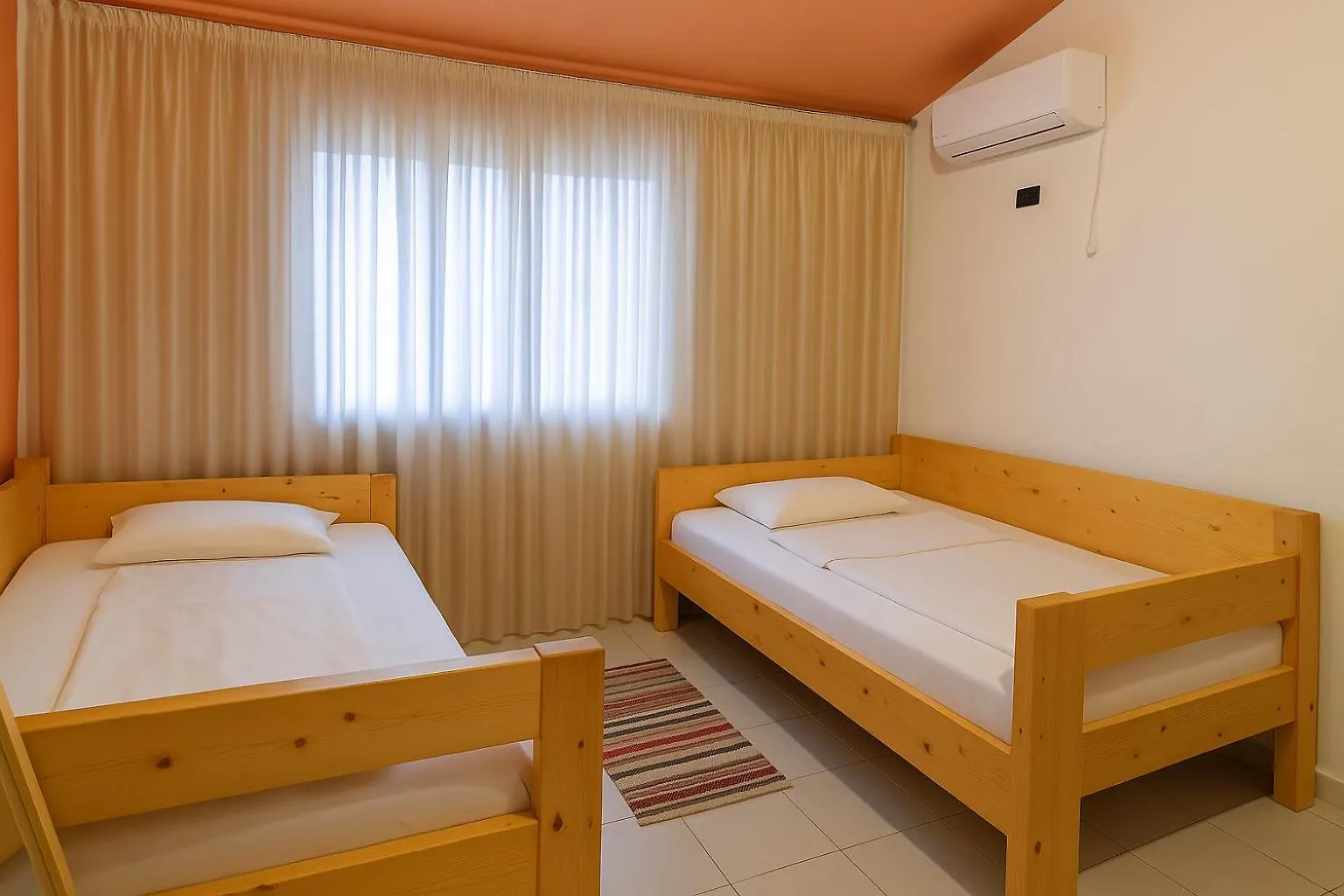 Cozy Big Apartment With Balcony Tirana Albanië
