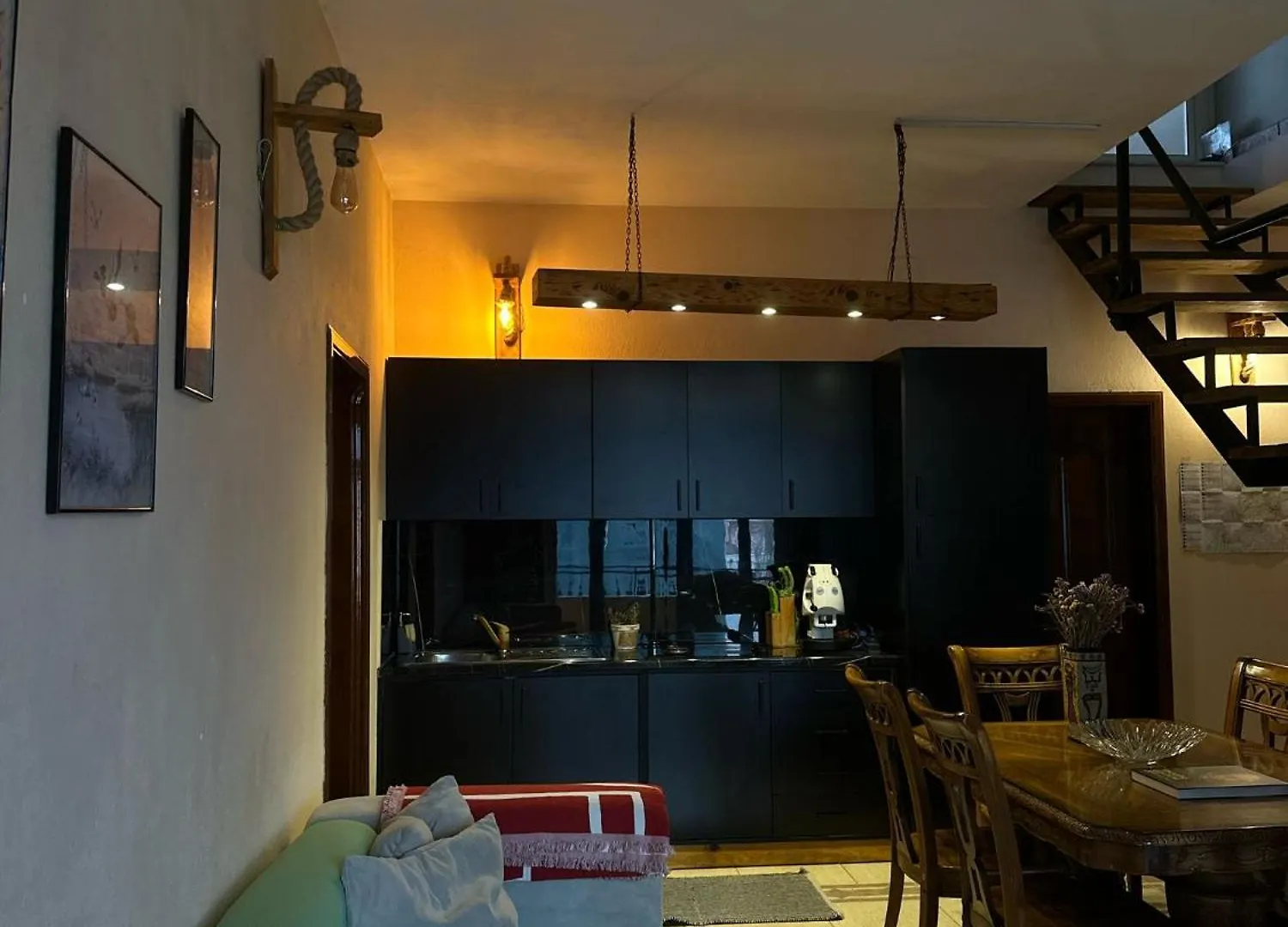 Cozy Big Apartment With Balcony Tirana Albanië