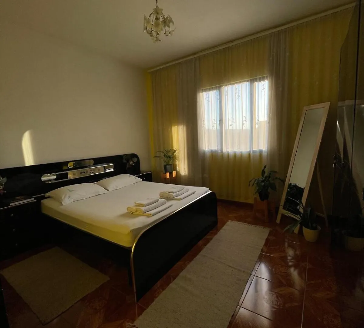 Cozy Big Apartment With Balcony Tirana Albania