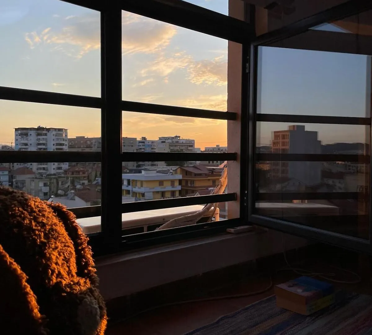 Cozy Big Apartment With Balcony Tirana Albania